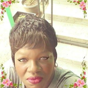 Meet your Posher, Debra